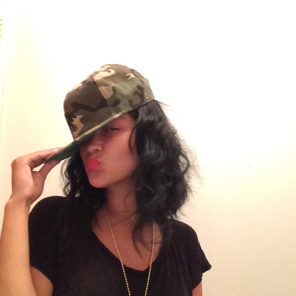 Meet your Posher, Rebecca