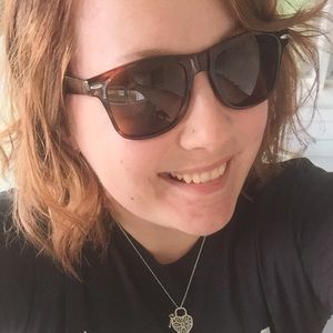 Meet your Posher, Audrey