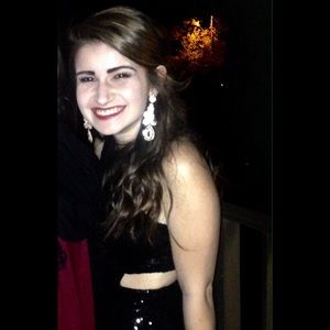 Meet your Posher, Sara