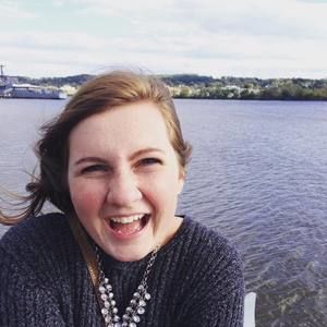 Meet your Posher, Maddie