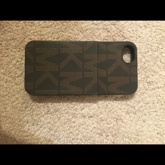 iPhone 5, 5s Michael Kors phone case - Picture 2 of 4