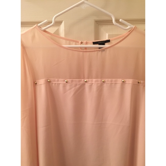 Pale Pink Chiffon Blouse - Picture 2 of 3