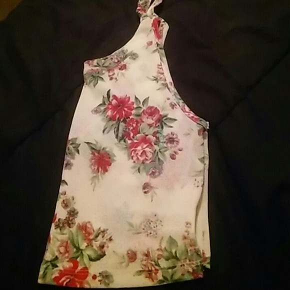 Crop top - Picture 2 of 2