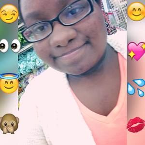 Meet your Posher, Fallon