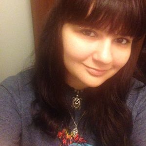 Meet your Posher, Amber