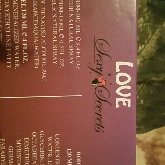 Perfume set - Picture 2 of 2