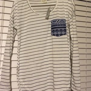 Long sleeve buckle shirt