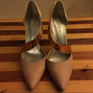 Tildon Megan Pumps