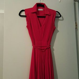Stunning red dress with pleats Size 2-4