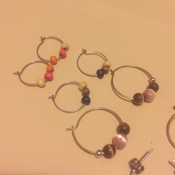 Hoop earring bundle - Picture 2 of 3