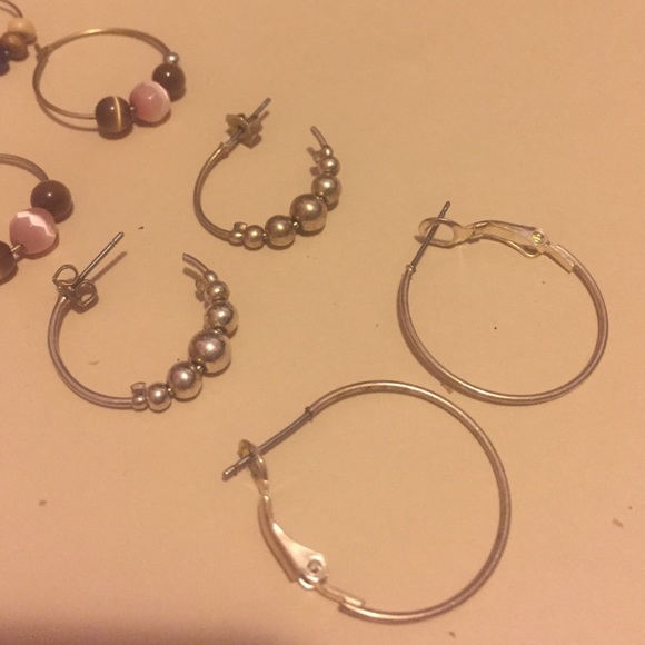 Hoop earring bundle - Picture 3 of 3