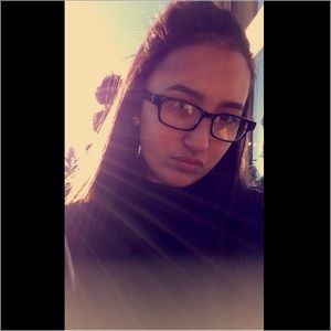 Meet your Posher, Jadah