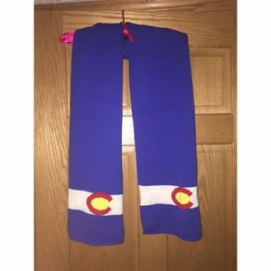 Colorado scarf