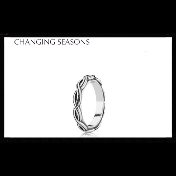 Size 7 "Changing Seasons" Ring!