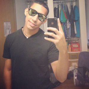 Meet your Posher, Damian