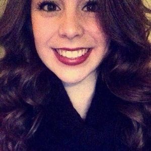 Meet your Posher, Natalie