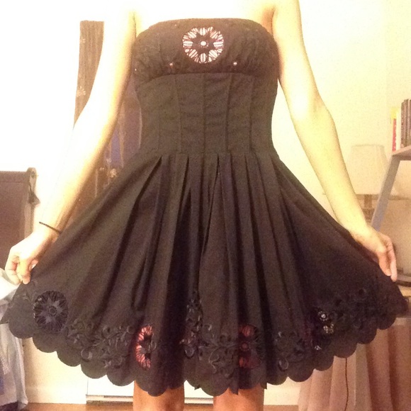 Casual evening dress. Never worn.