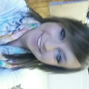 Meet your Posher, Whitney