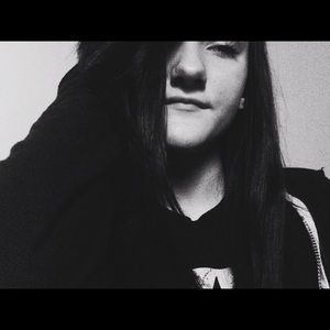 Meet your Posher, Alyssa