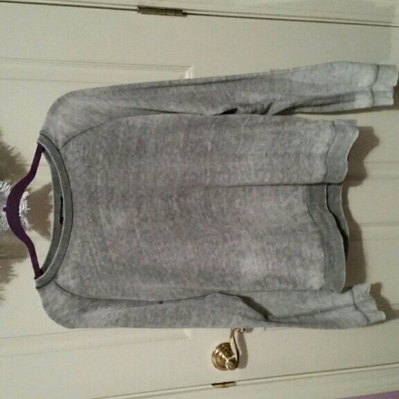 *DONATED* Gray Sweatshirt