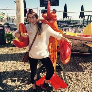 Meet your Posher, Jessica