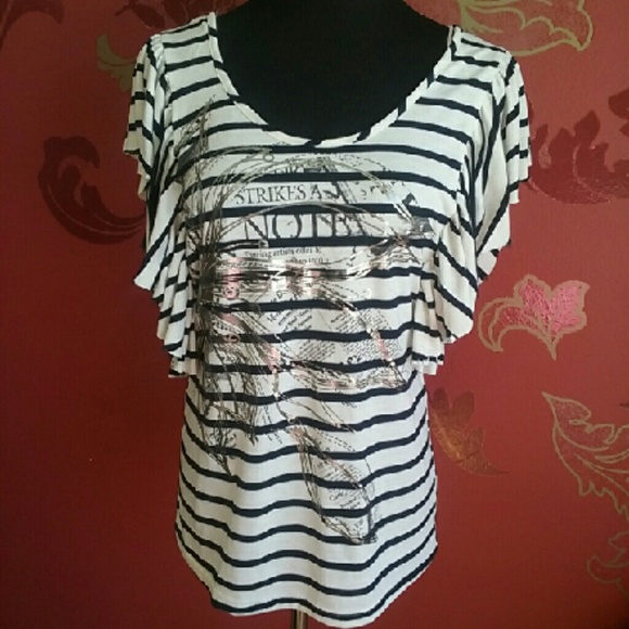 ROMEO & JULIET CONTOUR UNIQUE TOP!