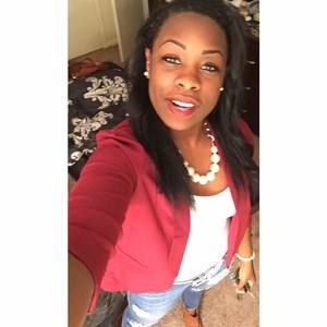 Meet your Posher, Briana