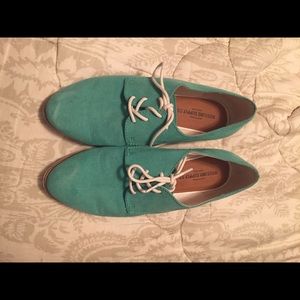 Never worn dress shoes