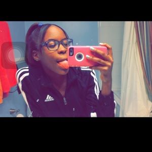 Meet your Posher, Jordyn