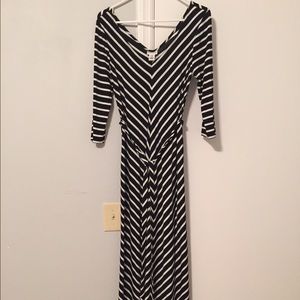 Maxi maternity dress