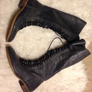 Steve Madden lace up boots