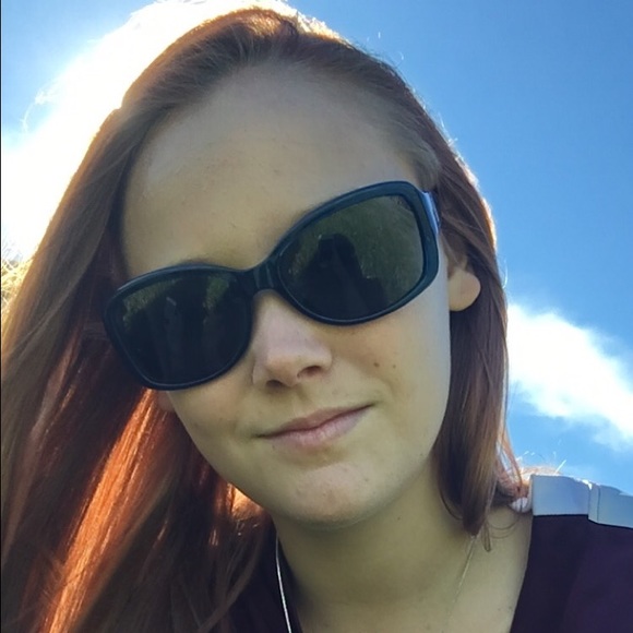 Meet your Posher, Lindsey