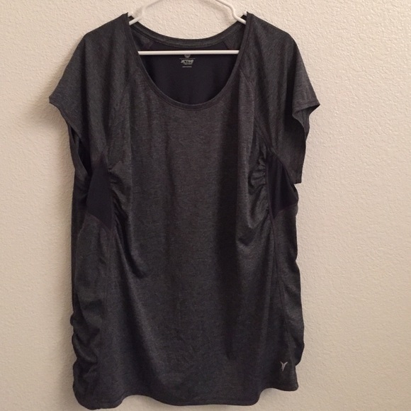 ❌ SOLD ❌ ✂️ PRICE CUT! ✂️ Plus Size Activewear Top