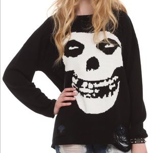 Hot topic misfits ripped sweater!
