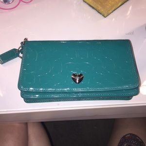 coach wallet/wristlet