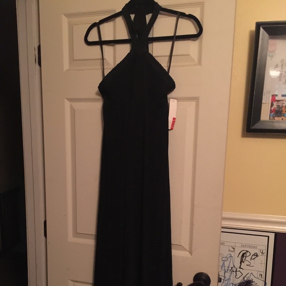Elle Black small maxi dress