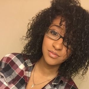 Meet your Posher, Krystal