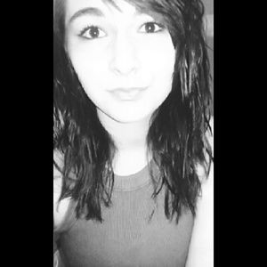 Meet your Posher, Brianna