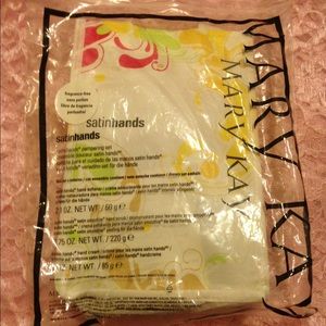 Mary Kay hand lotion set