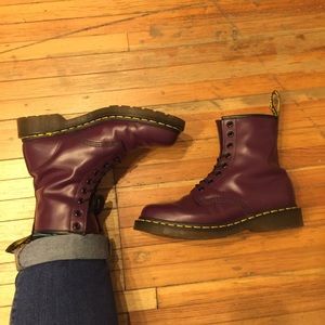 Dr. Martens 1460W Purple Smooth - UK 6