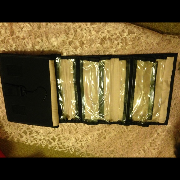 Mary Kay travel roll-up bag