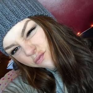 Meet your Posher, Jenna