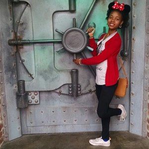 Meet your Posher, Michaela