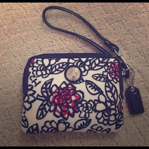 Unique Coach wristlets 🎀