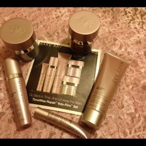 Mary Kay Repair Set