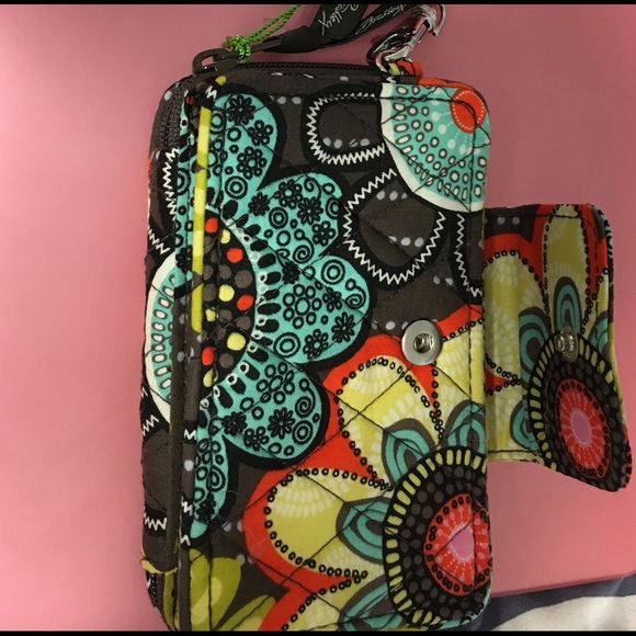 Vera Bradley Smartphone Wristlet