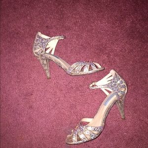Betsey Johnson petite heels