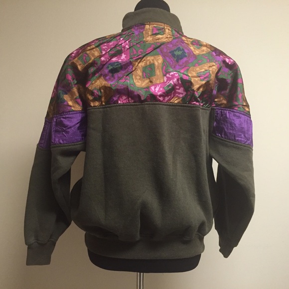 ❗️SOLD❗️Pretty Half Zip Vintage Pullover 😍😍😍 - Picture 4 of 4