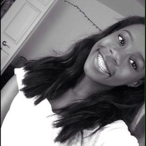 Meet your Posher, Jessica