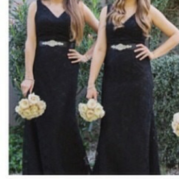 Black lace gown with crystal sash size 6 - Picture 3 of 8